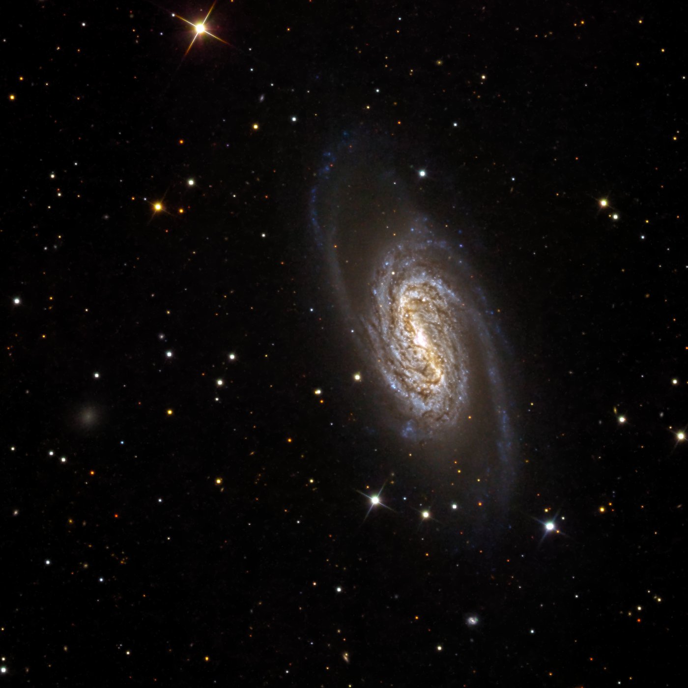 NGC 2903 in continuum light